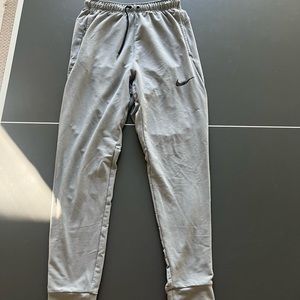 COPY - Nike Dri Fit joggers